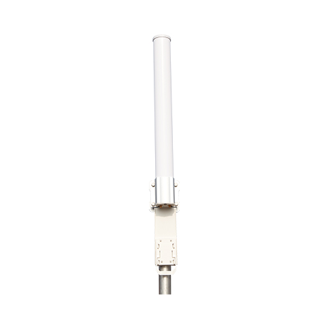 IPCOM Antena omnidireccional de doble polaridad de 5 GHz y 12 dBi 360º 1km · Ref. ANT12-5G360